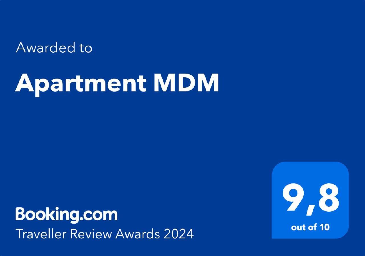 Mdm * Buje