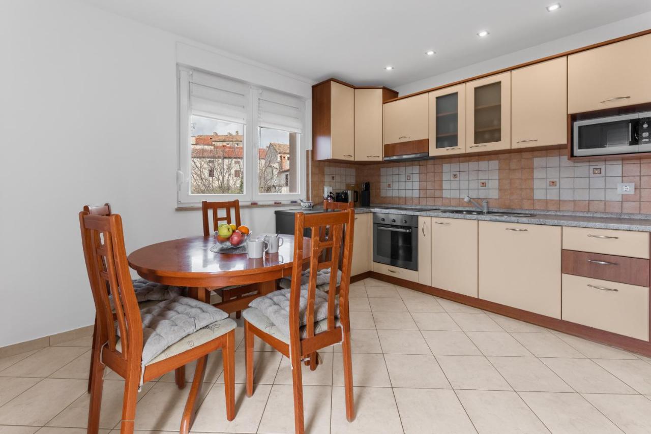 Apartment Mdm Buje